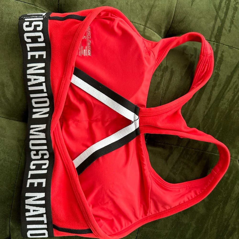 Women’s Sports Bra